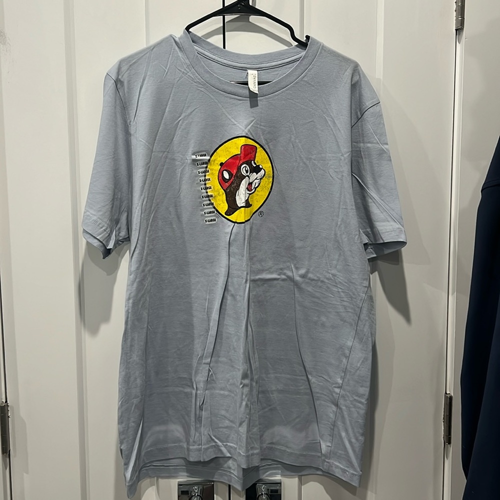 Bucees Light Blue Tee. Never Worn. XL